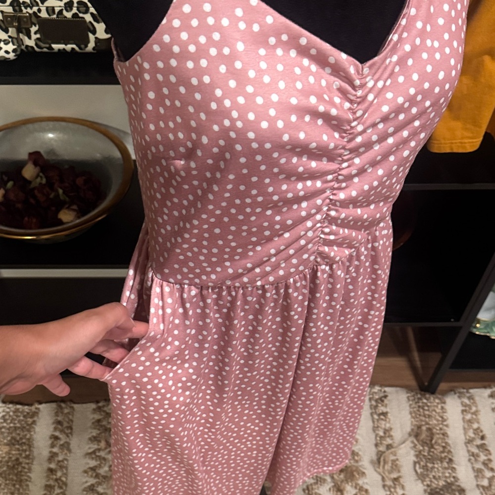 Stylish Pink Polka Dot Dress and Yellow Jumper - Picture 3 of 10